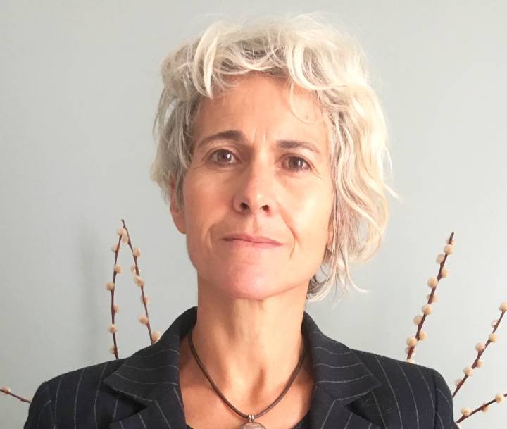 Dr. Corinne Borel