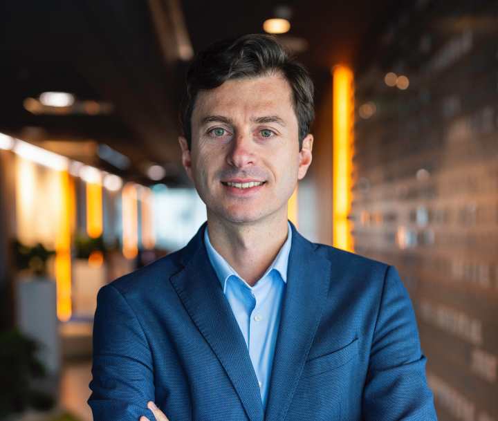 Dr. David Millan
