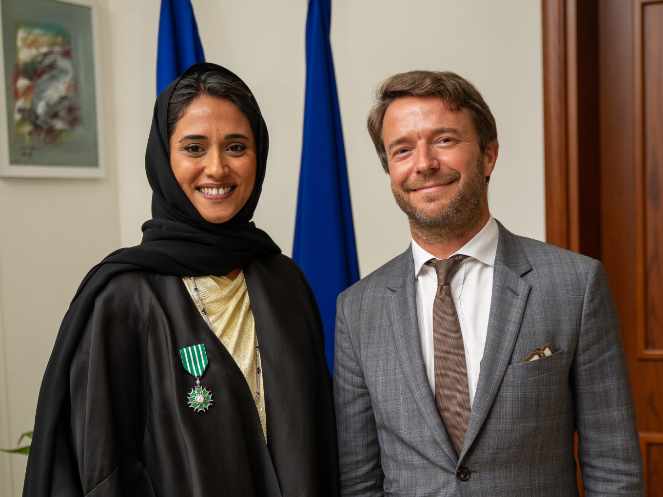 Alia Lootah was awarded the insignia of Knight of the Order of Arts and Letters