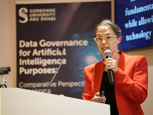 Data Governance for Artificial Intelligence Purposes: Comparative Perspective UAE/GDPR