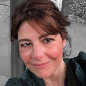 Dr Martine Glorian